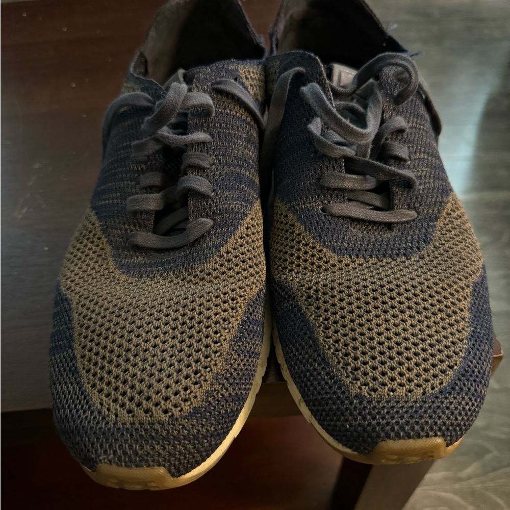 Cole Haan Men’s GrandPro Sneaker Size 12M